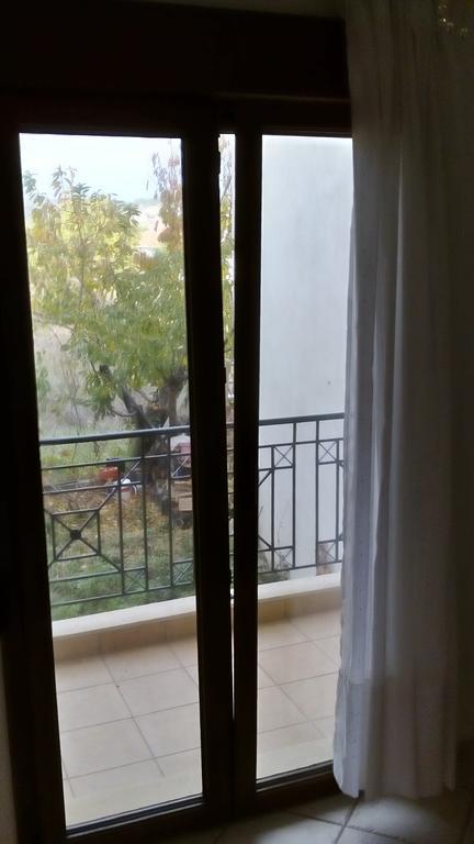 Natalia'S Apartments Nikiti  Extérieur photo